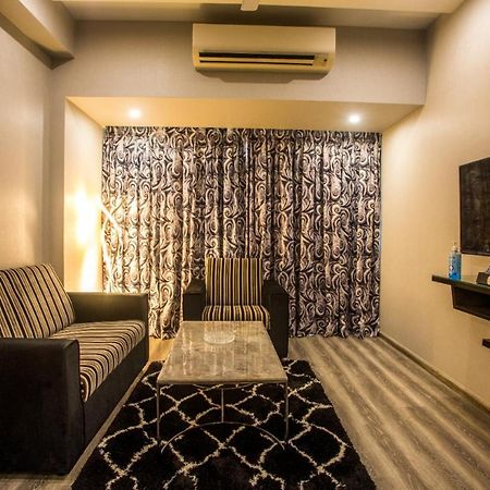 Encore Suites Goa Панаджи Екстериор снимка