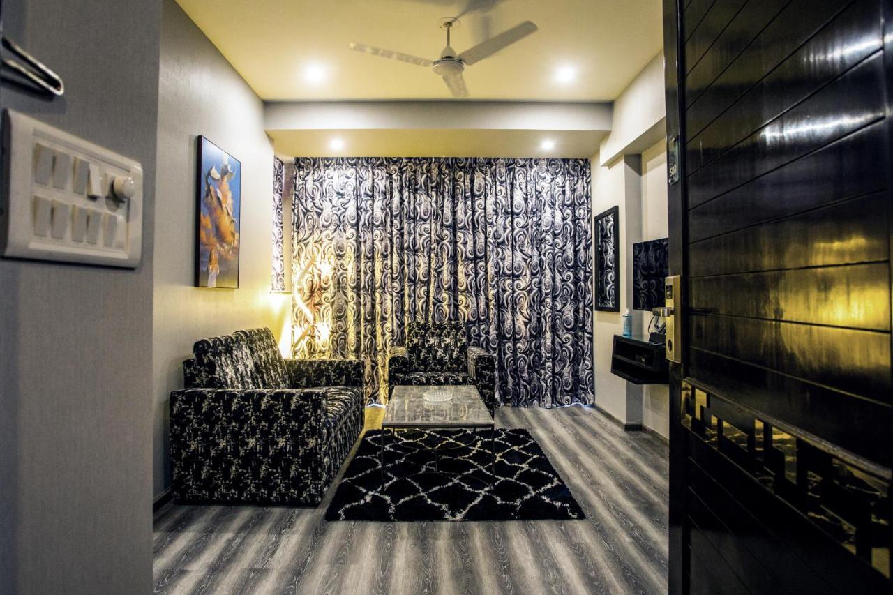 Encore Suites Goa Панаджи Екстериор снимка